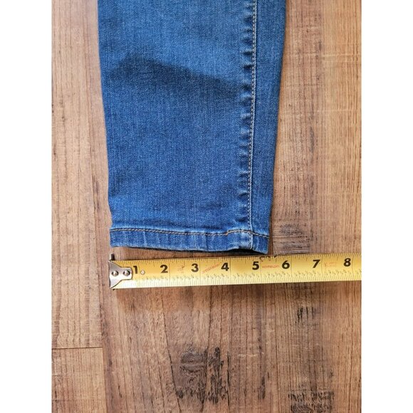 Ingrid & Isabel Women's Maternity Size 6 Blue Skinny Crop Elastic Waist Jeans - Picture 3 of 10